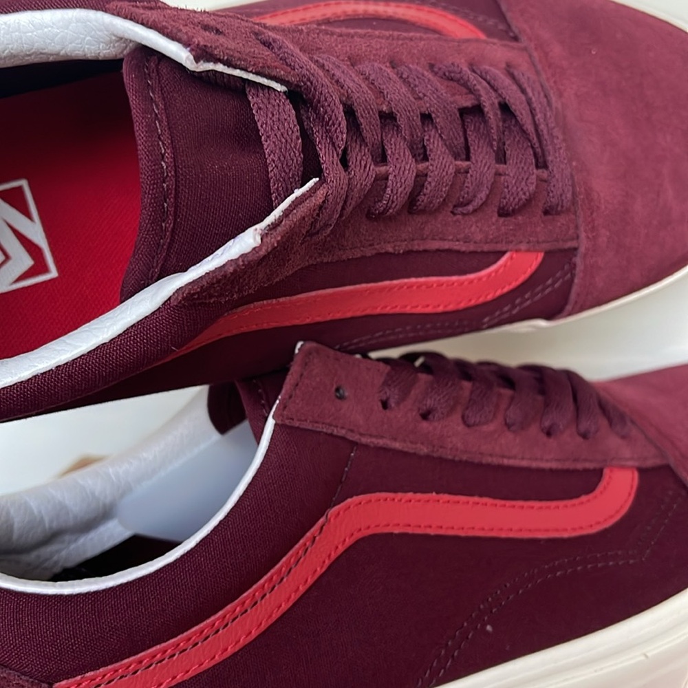 Vans WMNS Old Skool
Secret Lover Port Royale
VN0007NT4QU
Sneakers - Picture 15 of 16